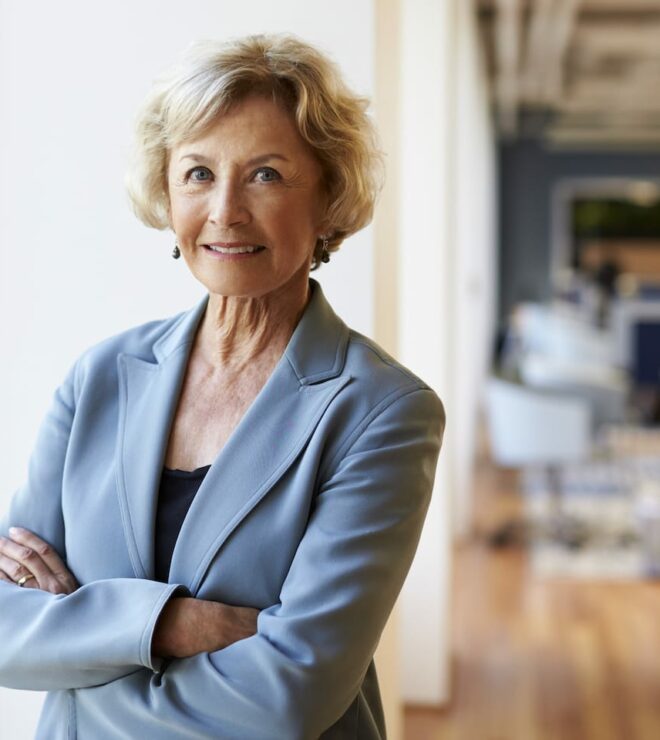 portrait of smiling senior businesswoman in KEHVBZY